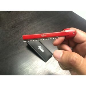 Vossa Finger Razor / Texturizing Razor for barber hairstyist (Random Color)